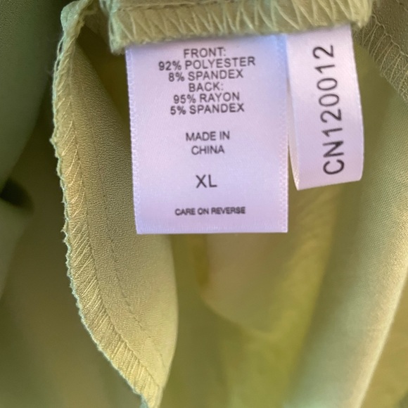 New York & Company knit dress. - Picture 4 of 7